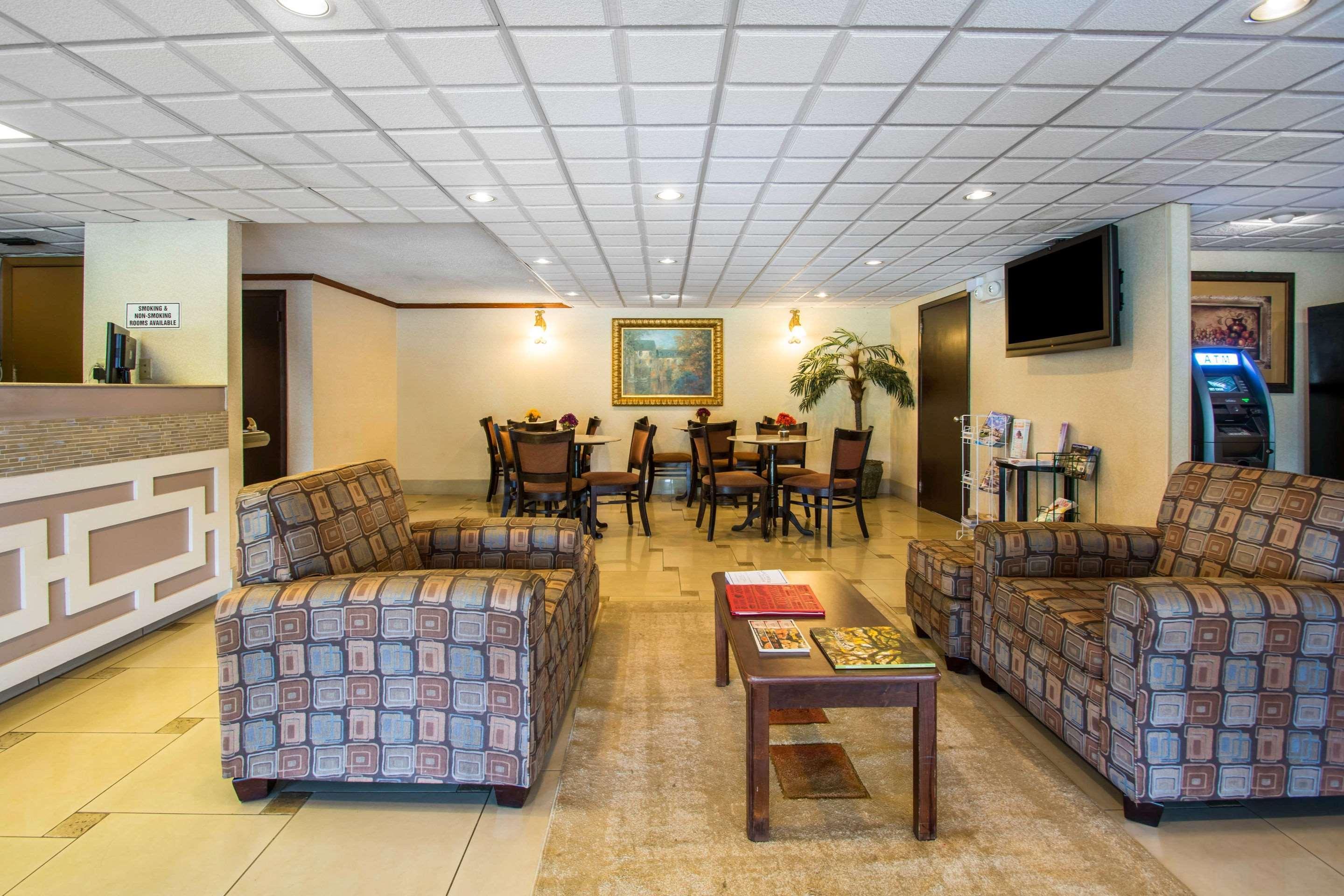 Jax Airport Hotel Jacksonville Exterior photo