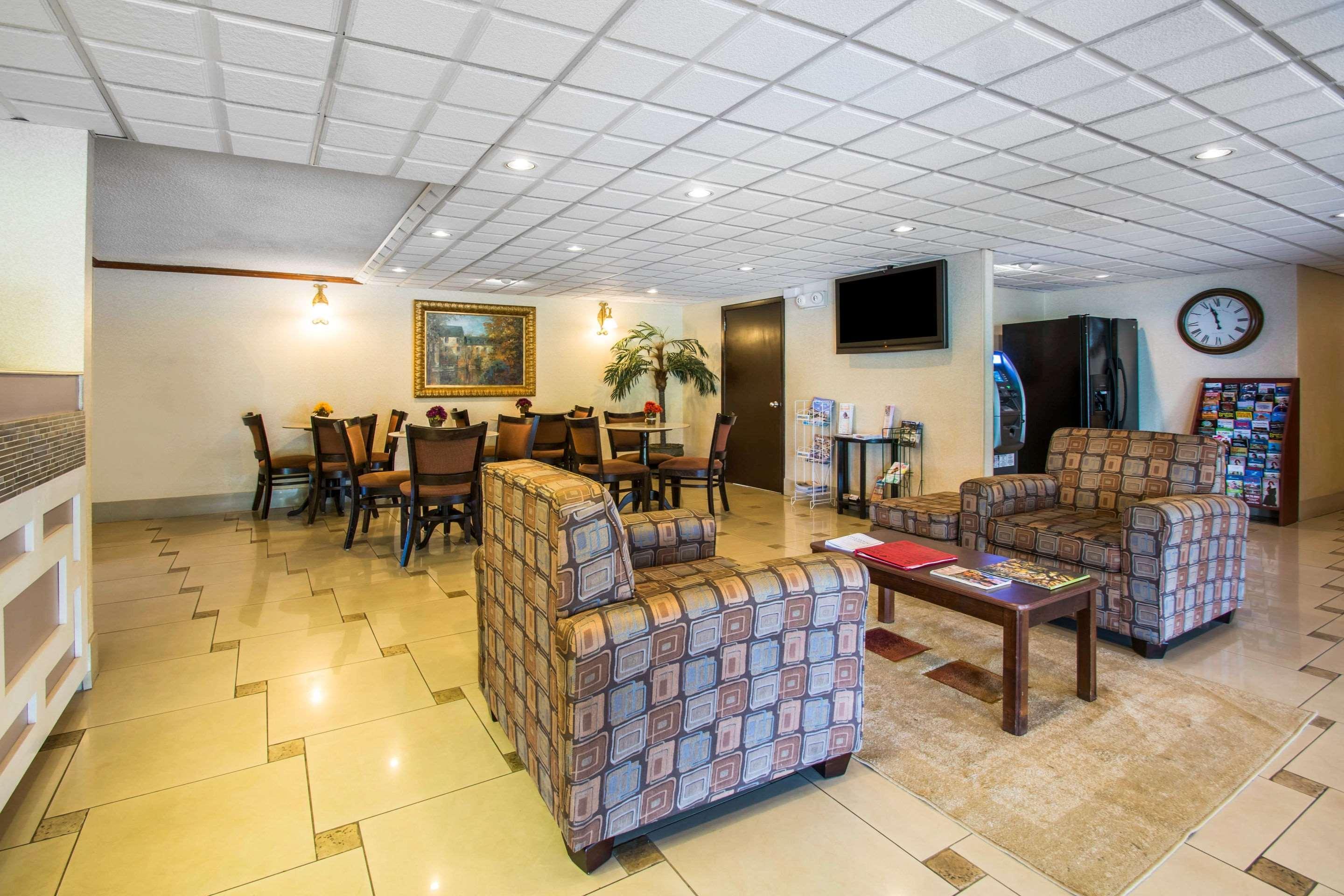 Jax Airport Hotel Jacksonville Exterior photo