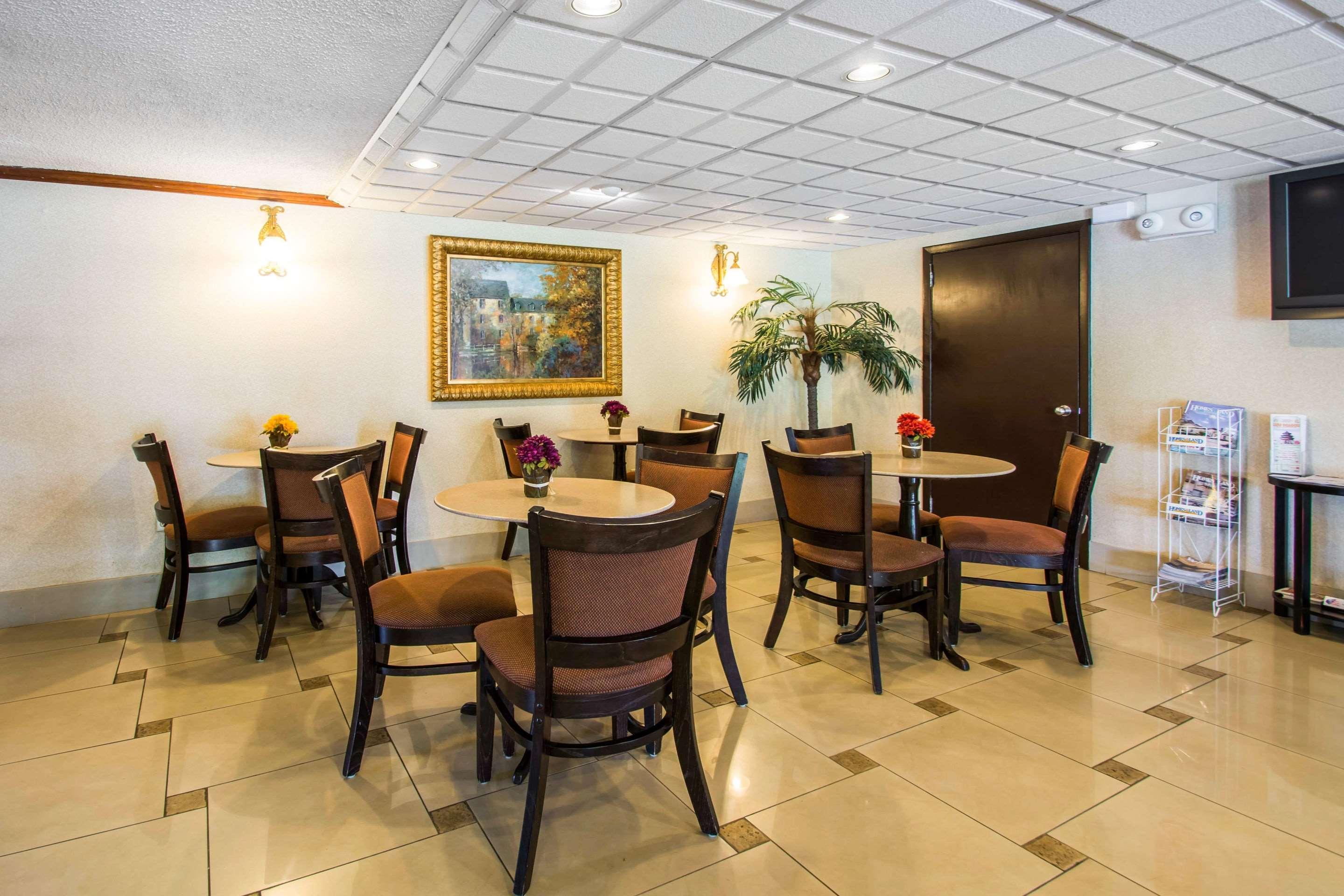 Jax Airport Hotel Jacksonville Exterior photo